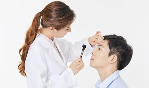 荆州近视手术排行榜，华厦、爱尔眼科医院提供高质量的手术和关怀！